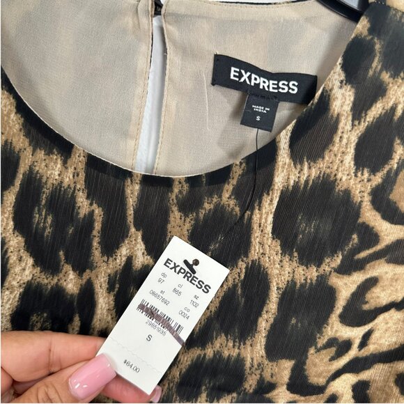 Express Womens Leopard Print Long Sleeve Smocked Waist Blouse Size S - Picture 3 of 12